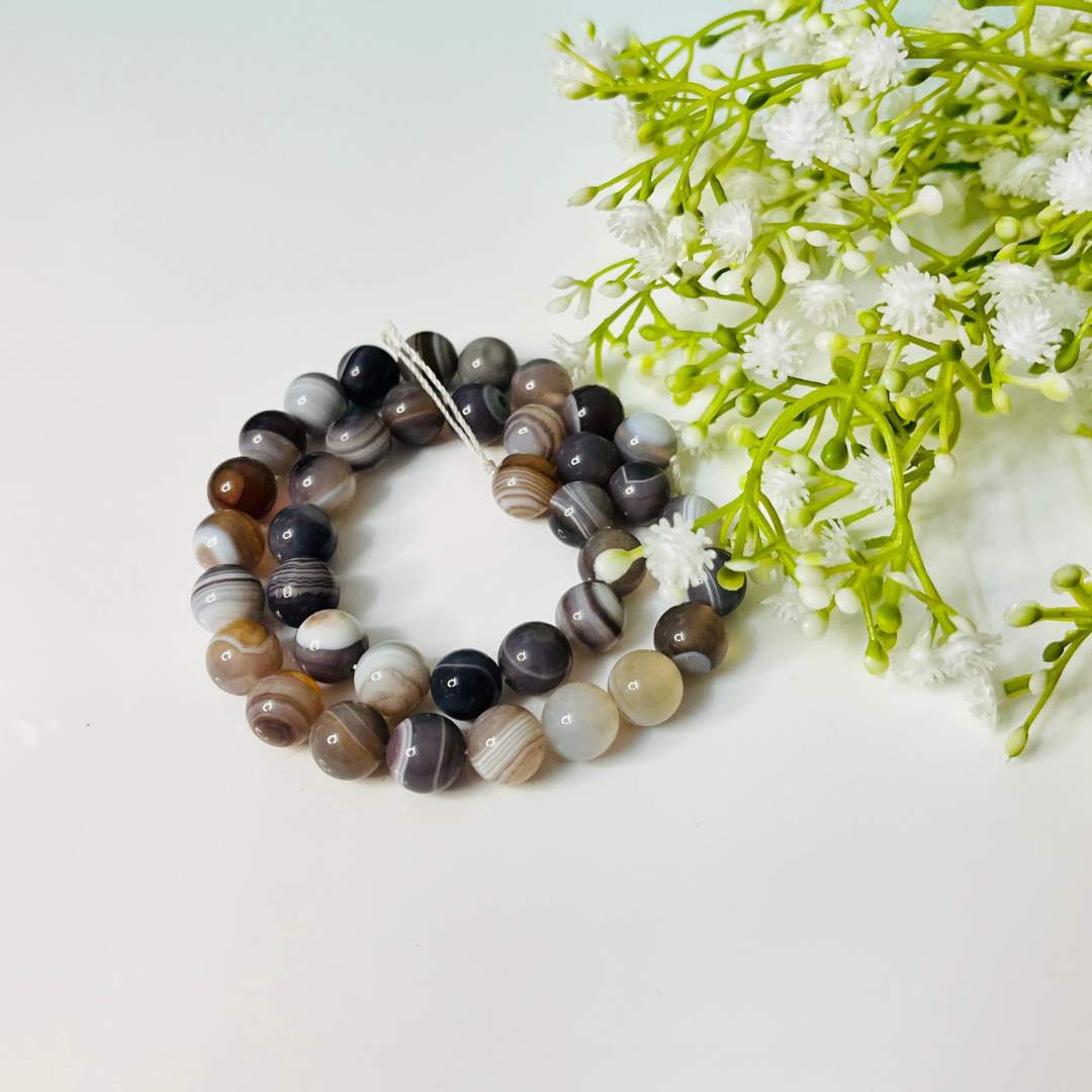 botswana-agate-bracelet-10mm-the-stone-of-acceptance-and-serenity