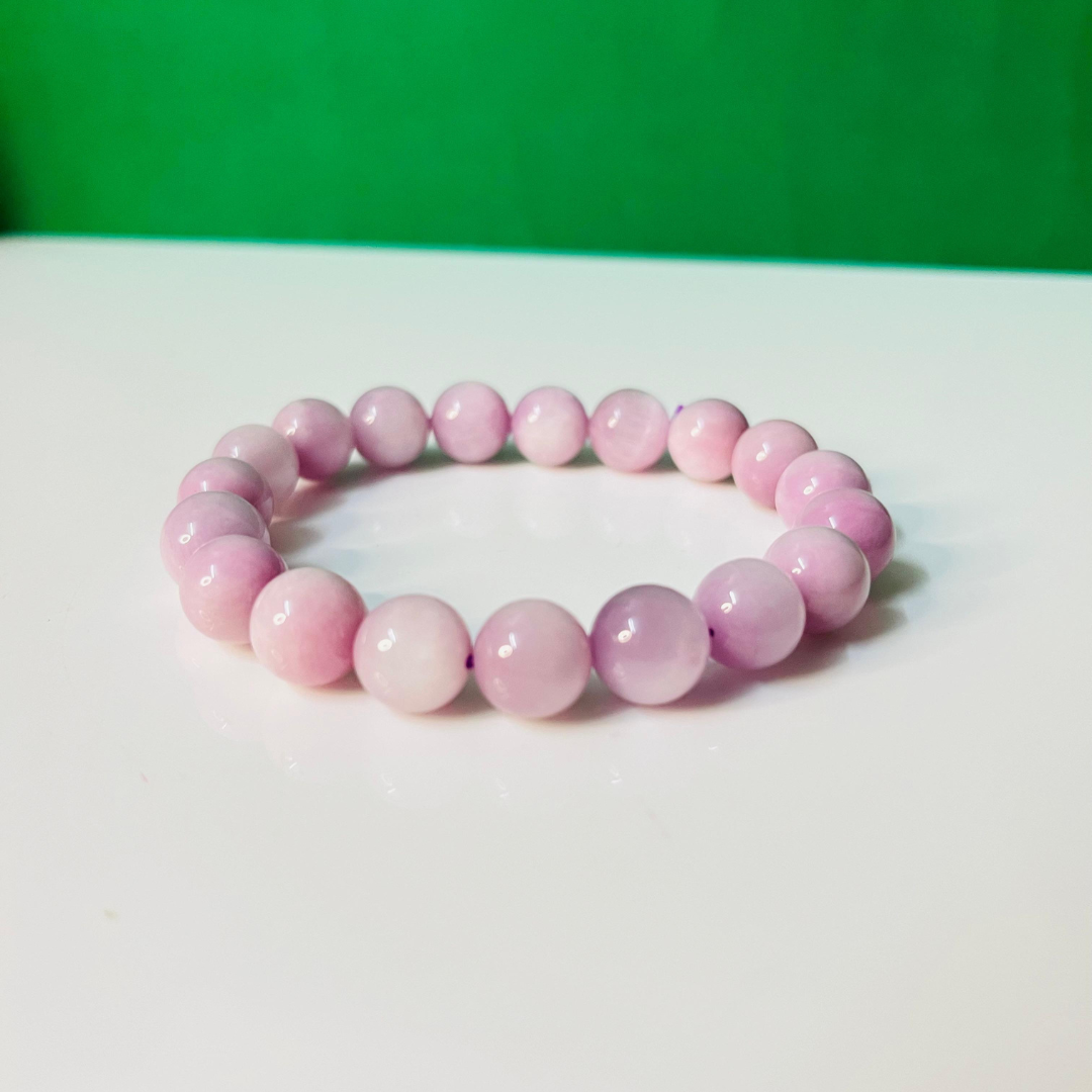 kunzite-bracelet-10mm-the-stone-of-unconditional-love-and-inner-peace