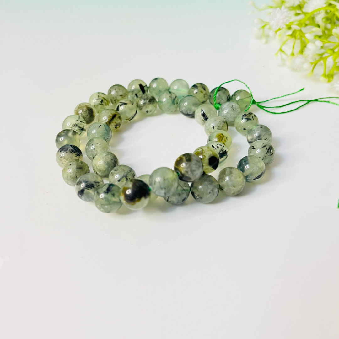 prehnite-bracelet-10-mm-the-stone-of-healing-and-tranquility