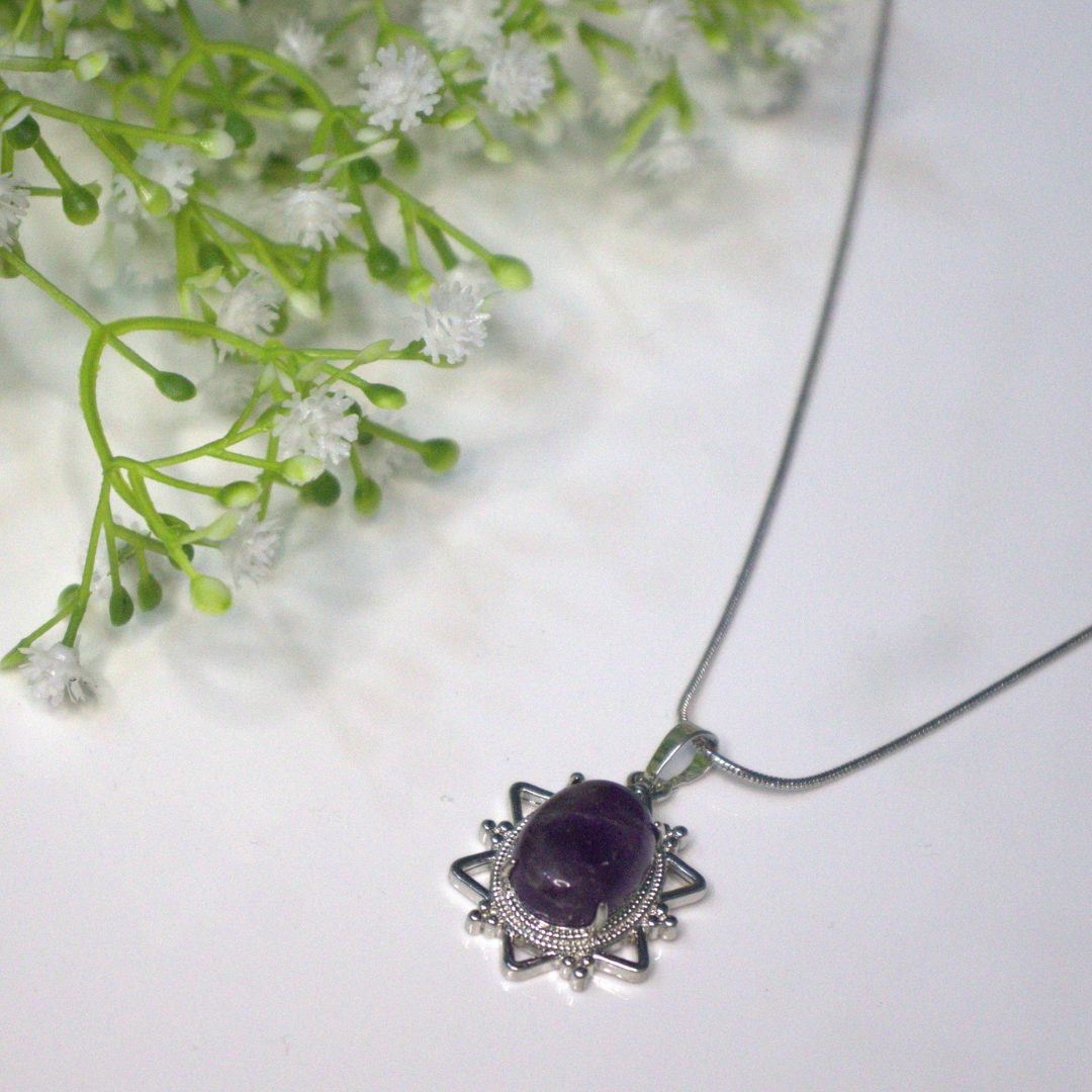 amethyst-pendant-oval-shape